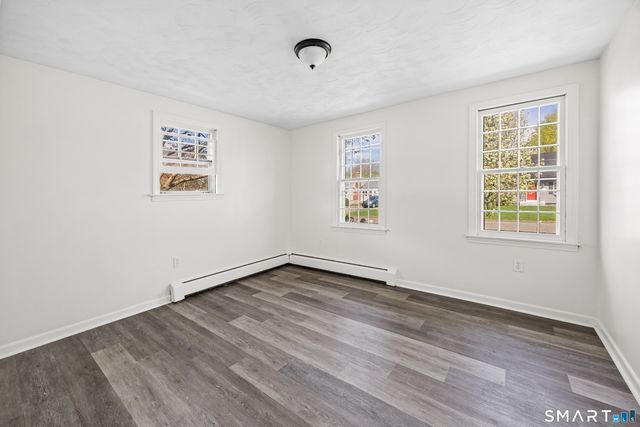 22 Dorothy Street, Enfield, CT 06082