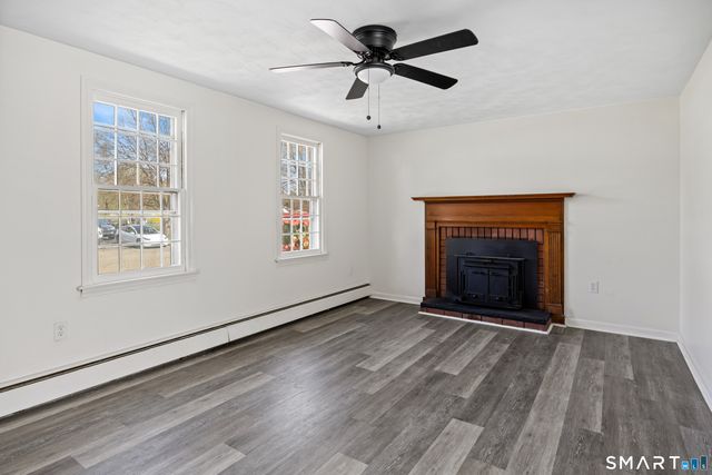 22 Dorothy Street, Enfield, CT 06082