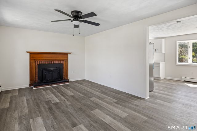 22 Dorothy Street, Enfield, CT 06082