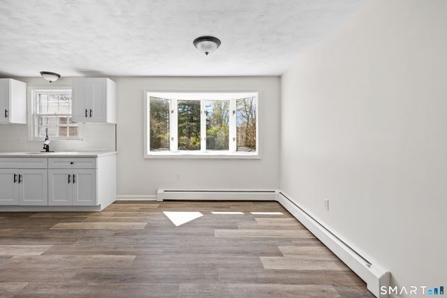 22 Dorothy Street, Enfield, CT 06082