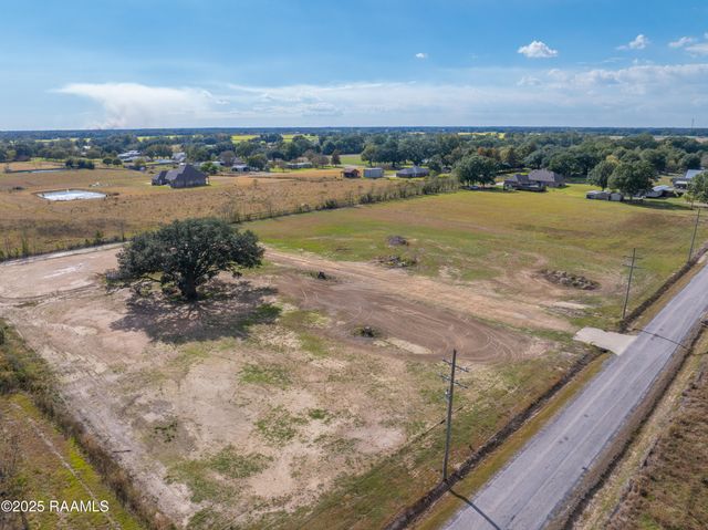 537 Chemin Agreable, Youngsville, LA 70592