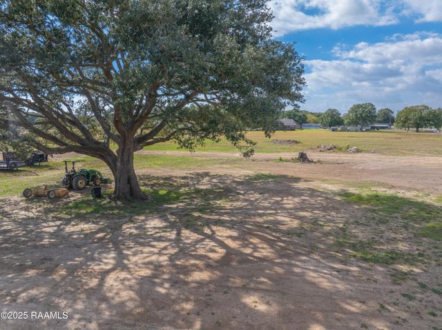 537 Chemin Agreable, Youngsville, LA 70592