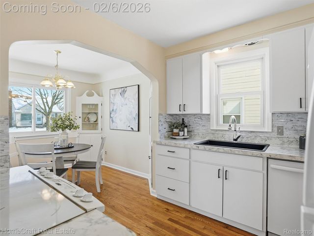 1820 Geneva Street, Dearborn, MI 48124