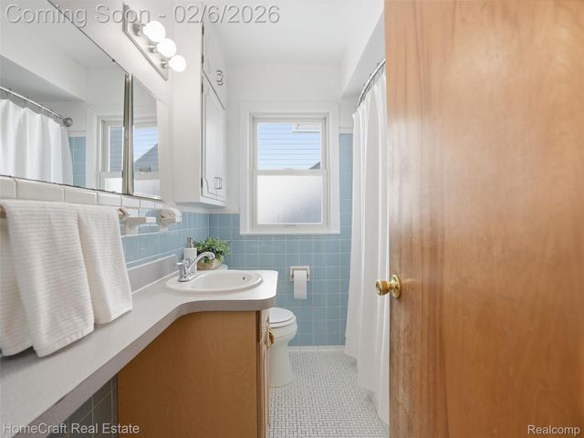 1820 Geneva Street, Dearborn, MI 48124