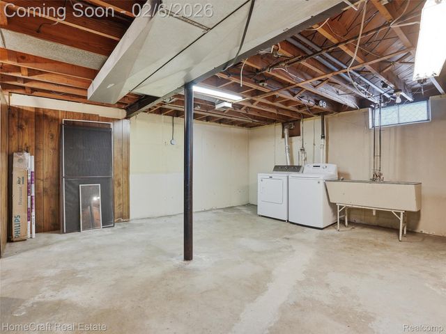 1820 Geneva Street, Dearborn, MI 48124