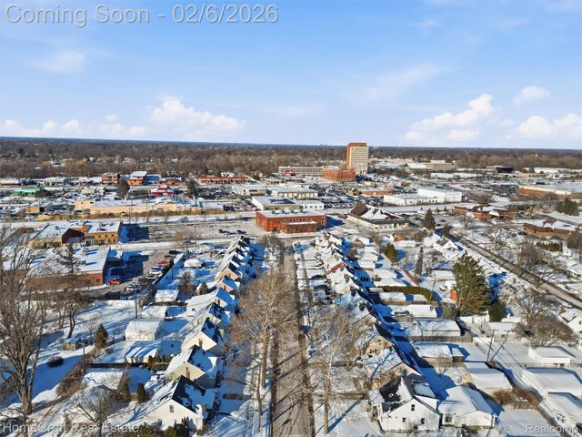 1820 Geneva Street, Dearborn, MI 48124