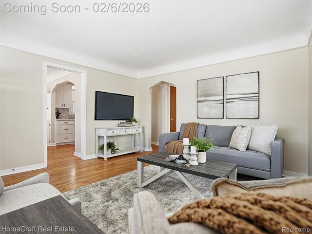 1820 Geneva Street, Dearborn, MI 48124