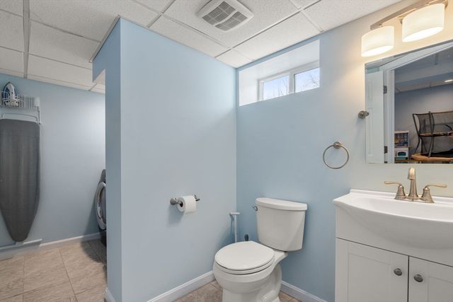 14 Mitchell Street, Southborough, MA 01772