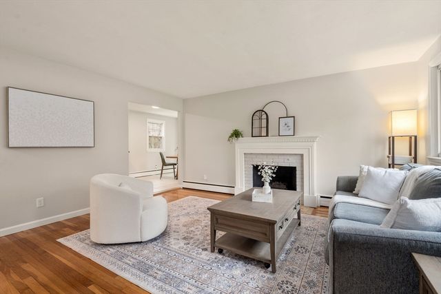 14 Mitchell Street, Southborough, MA 01772