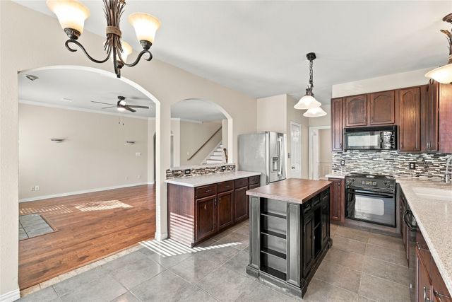 202 Devonshire Court, Mckinney, TX 75071