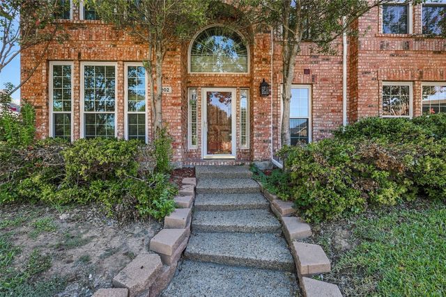 202 Devonshire Court, Mckinney, TX 75071
