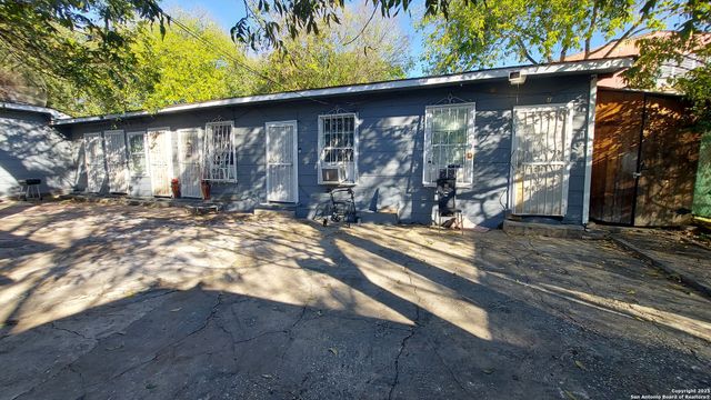 119 Bank, San Antonio, TX 78204