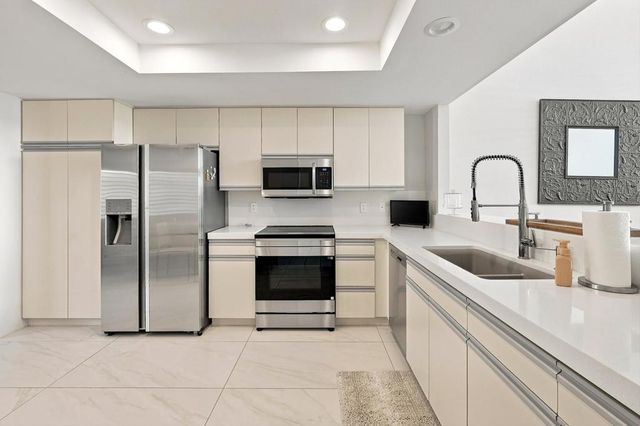 54108 Oak Tree A143, La Quinta, CA 92253