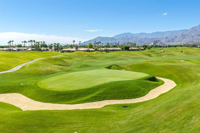 54108 Oak Tree A143, La Quinta, CA 92253