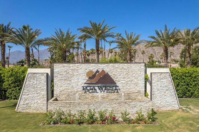 54108 Oak Tree A143, La Quinta, CA 92253