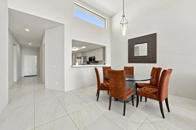 54108 Oak Tree A143, La Quinta, CA 92253