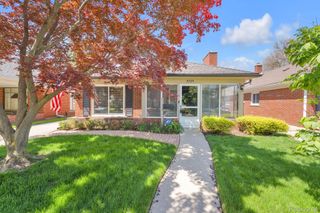 5725 Burger Street, Dearborn Heights, MI 48127