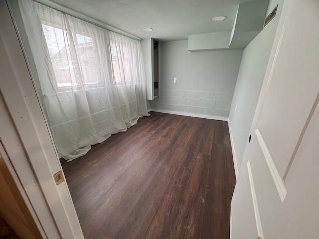 1122 Barland Street, Eau Claire, WI 54701