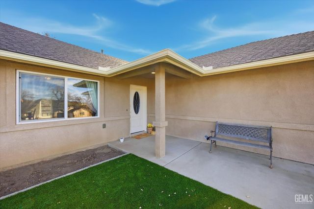 17820 Bold Venture Drive, Tehachapi, CA 93561