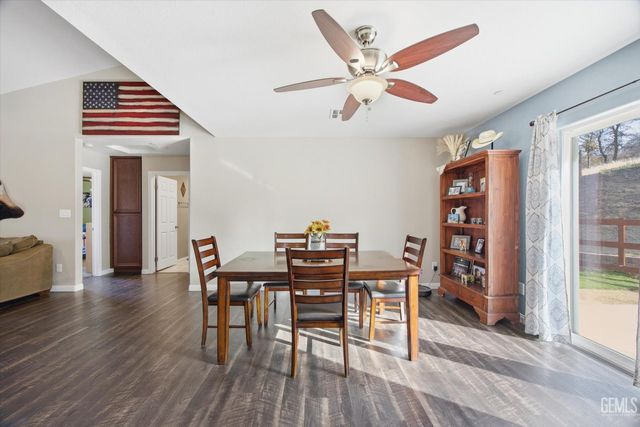 17820 Bold Venture Drive, Tehachapi, CA 93561
