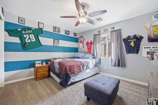 17820 Bold Venture Drive, Tehachapi, CA 93561