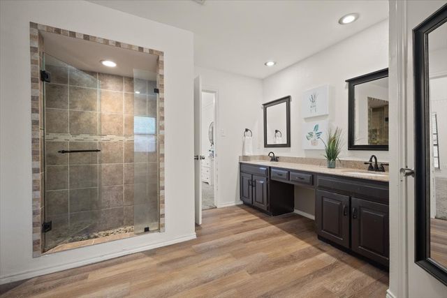 3709 Danbury Drive, Arlington, TX 76016