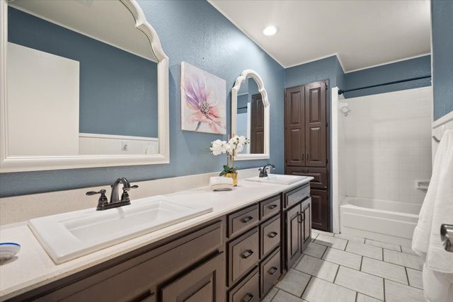 3709 Danbury Drive, Arlington, TX 76016