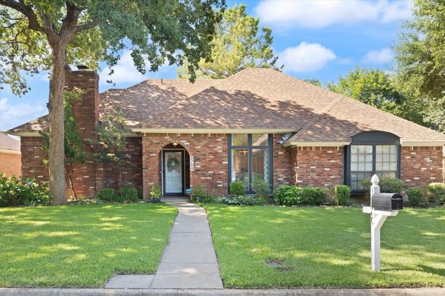 3709 Danbury Drive, Arlington, TX 76016