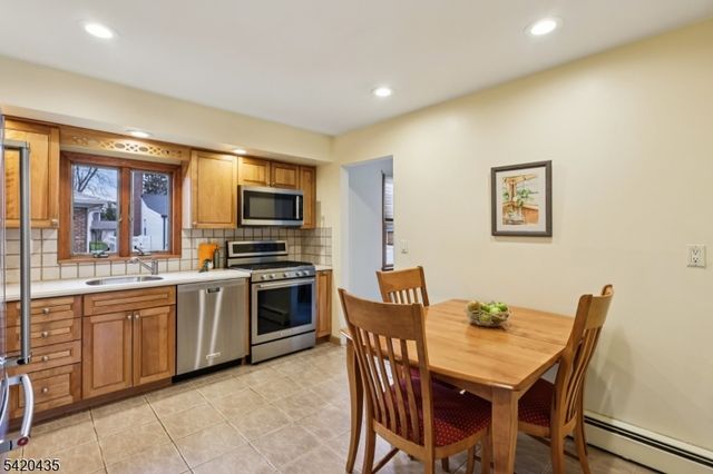 114 Pawnee Rd, Cranford Twp., NJ 07016