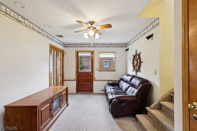 114 Pawnee Rd, Cranford Twp., NJ 07016