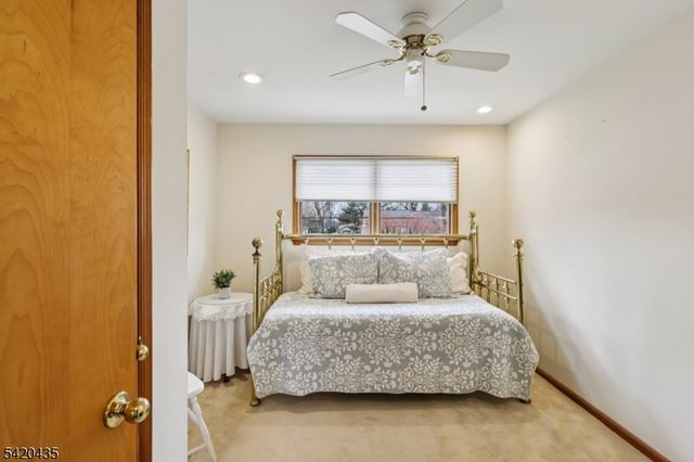 114 Pawnee Rd, Cranford Twp., NJ 07016