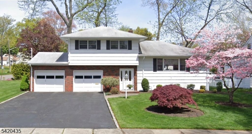 114 Pawnee Rd, Cranford Twp., NJ 07016