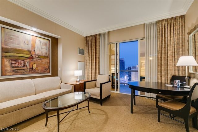 135 East HARMON Avenue 3209, Las Vegas, NV 89109