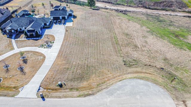 11725 Grandview Drive, Montgomery, TX 77356