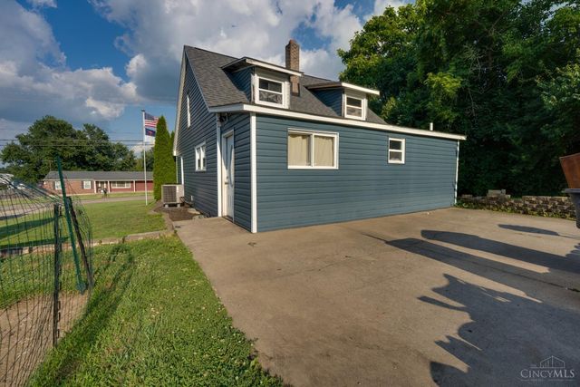 1855 West Elkton Road, St Clair Twp, OH 45013