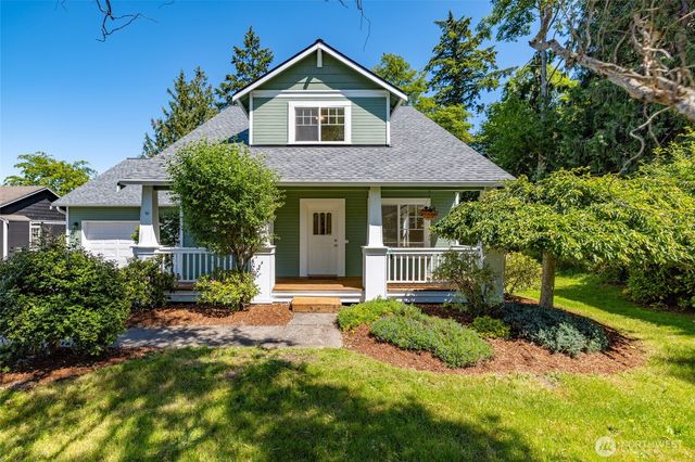 2609 C Avenue, Anacortes, WA 98221