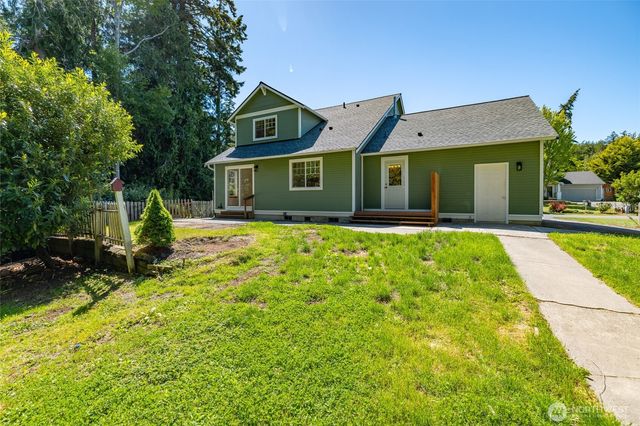 2609 C Avenue, Anacortes, WA 98221