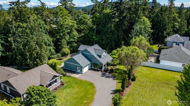 2609 C Avenue, Anacortes, WA 98221