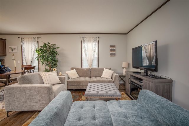 183 Flicker Street, Rochester Hills, MI 48309
