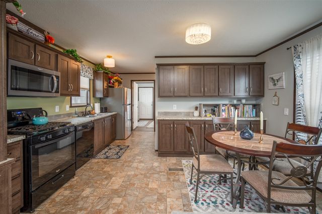 183 Flicker Street, Rochester Hills, MI 48309
