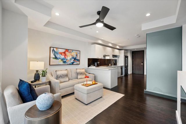 4422 N 75th Street Unit 6002, Scottsdale, AZ 85251