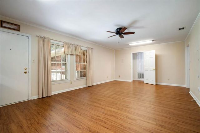 5000 Woodmere Street, Mobile, AL 36693