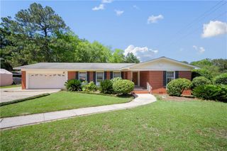 5000 Woodmere Street, Mobile, AL 36693