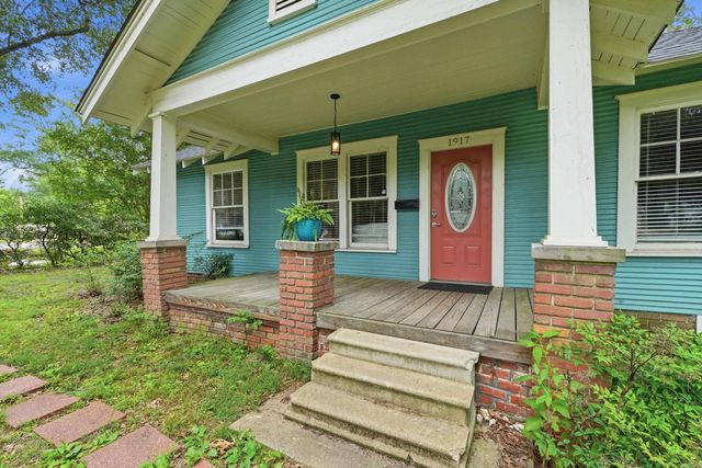 1917 College Avenue, Conway, AR 72034