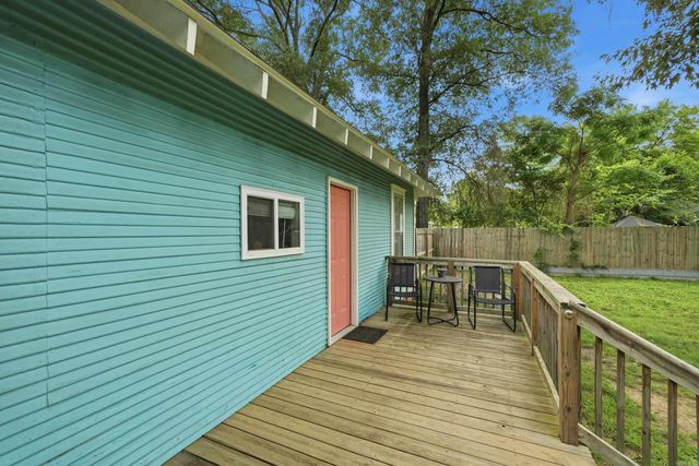 1917 College Avenue, Conway, AR 72034