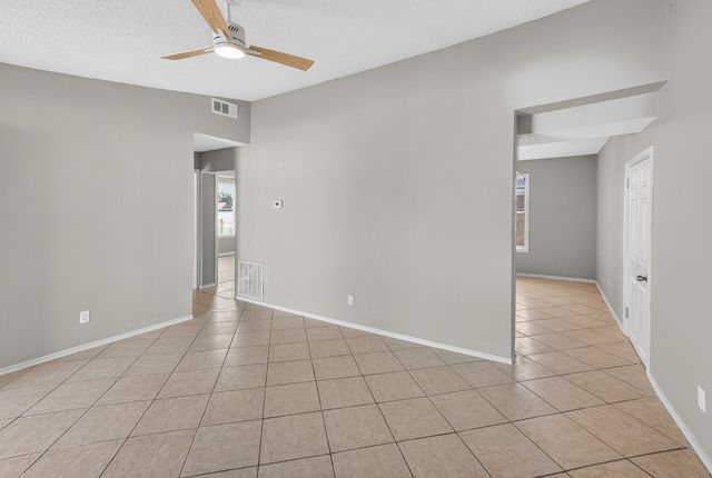 3800 E 4th Street, Fort Worth, TX 76111