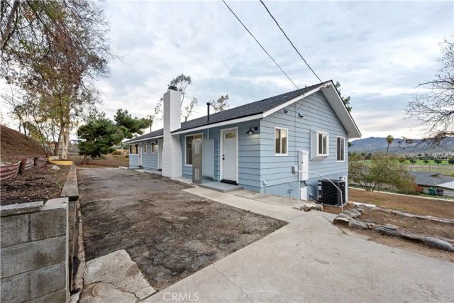 44275 Hillcrest Lane, Hemet, CA 92544