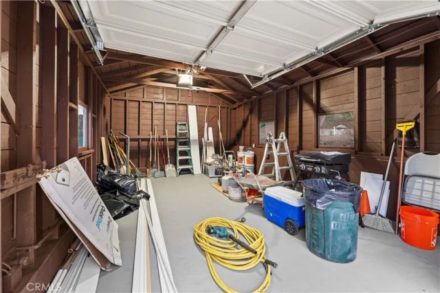 44275 Hillcrest Lane, Hemet, CA 92544