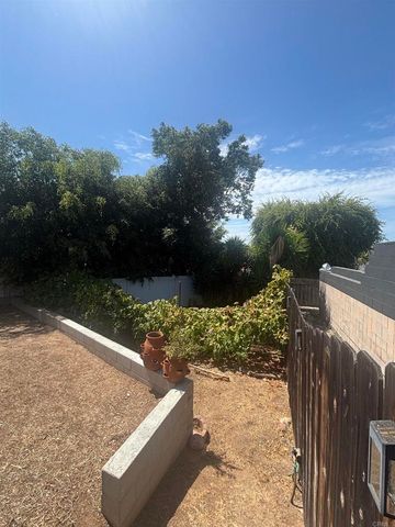 6114 Fenimore Way, San Diego, CA 92120