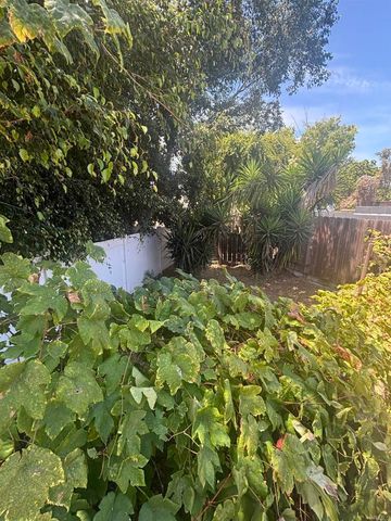 6114 Fenimore Way, San Diego, CA 92120